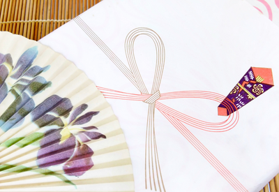 【熨斗のマナーと選び方】シーンに合わせた贈り物を