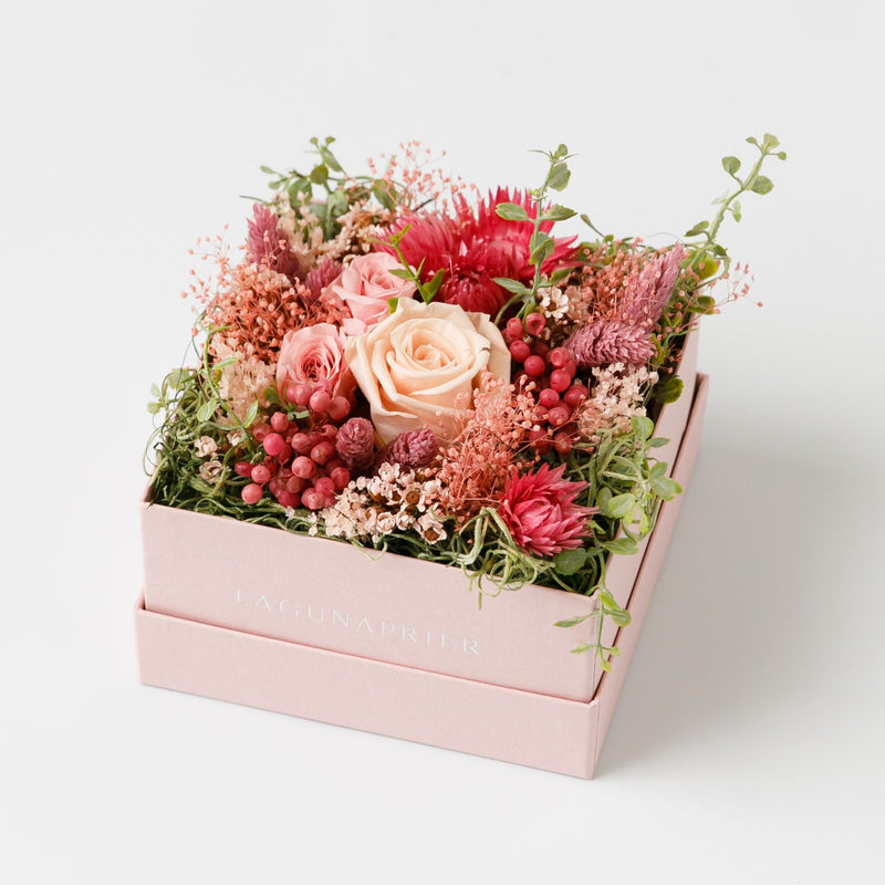 数量限定 LAGUNAPRIERオリジナルBOX（プリザーブドアレンジ）【送料無料】